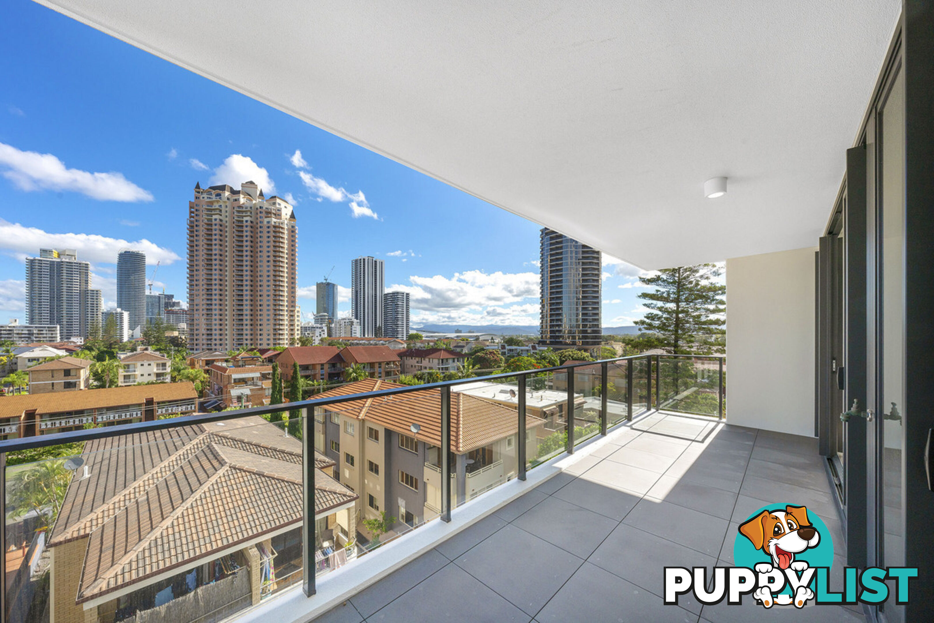 13 16-18 Chelsea Avenue Broadbeach QLD 4218