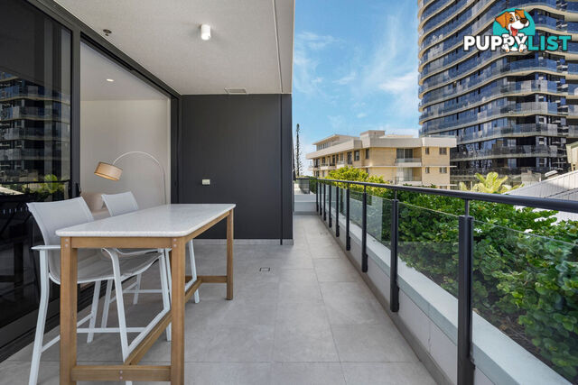 201 4-6 Alexandra Avenue BROADBEACH QLD 4218