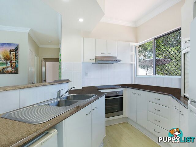 2/4 St Kilda Avenue BROADBEACH QLD 4218