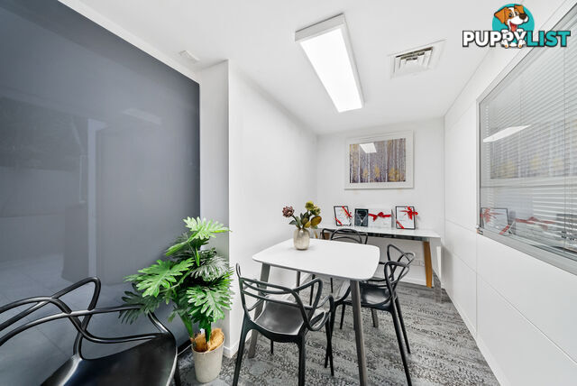 14 10 Albert Avenue Broadbeach QLD 4218