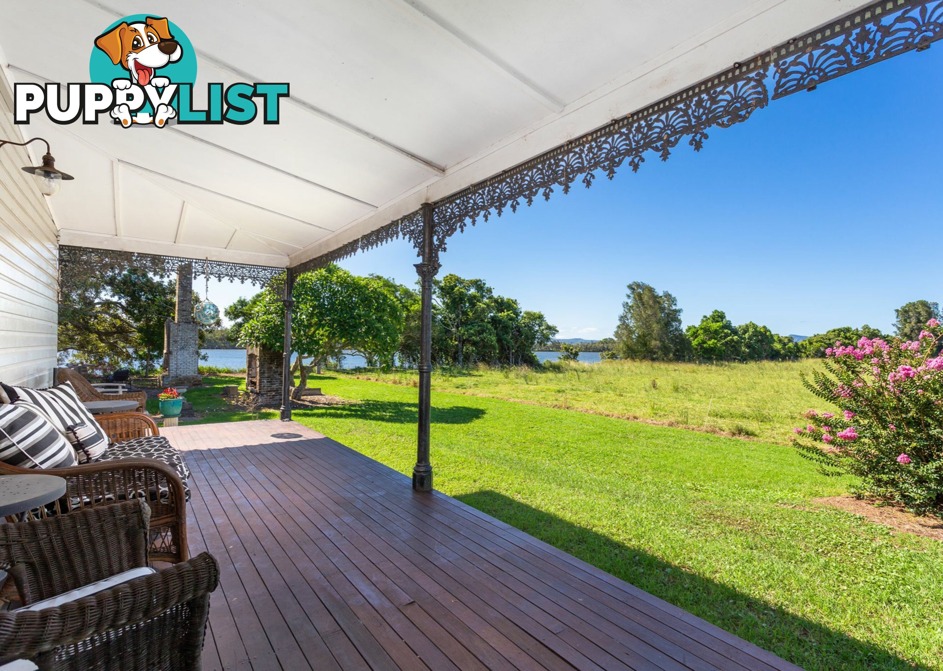 24 Leslies Lane MITCHELLS ISLAND NSW 2430