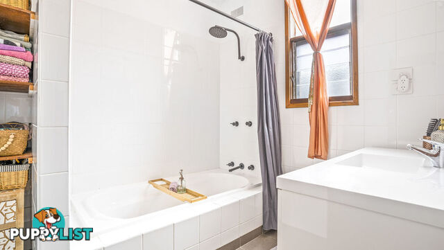 15 McPherson Street WINGHAM NSW 2429