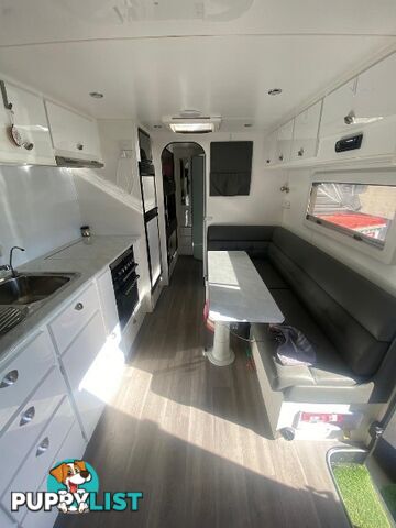 2020 Condor 23ft Ultimate Family Caravan – 2/3 Bunks, Ready for Your Next Adventure!