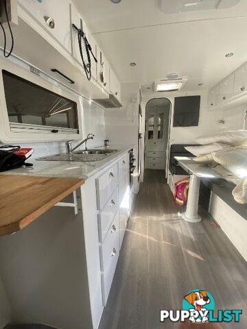 2020 Condor 23ft Ultimate Family Caravan – 2/3 Bunks, Ready for Your Next Adventure!