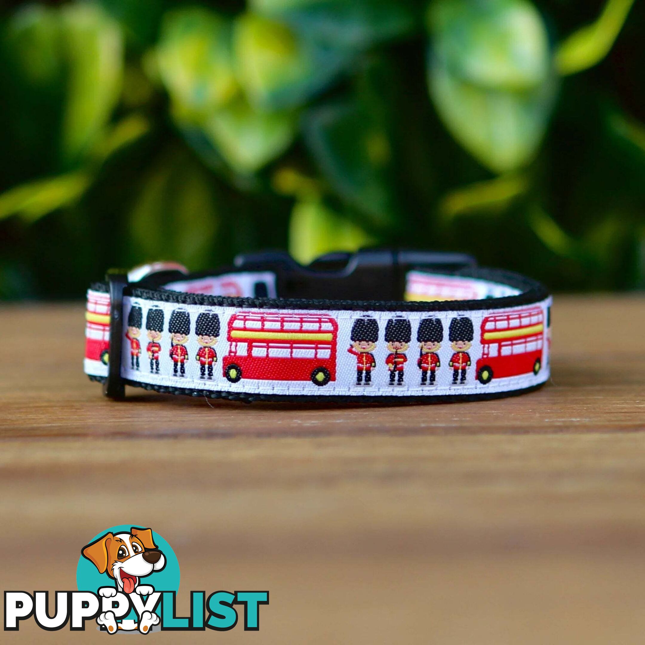 London Themed Dog Collar / XS - M - Hand Made by The Bark Side - TBSLONSMLRED
