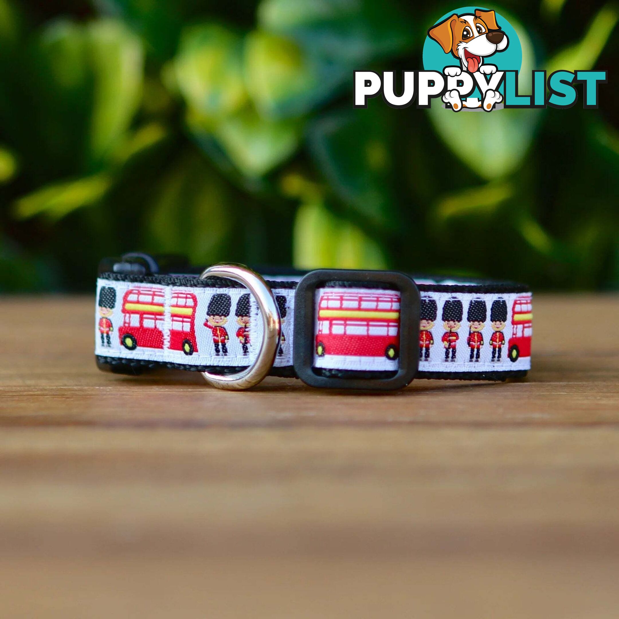 London Themed Dog Collar / XS - M - Hand Made by The Bark Side - TBSLONSMLRED