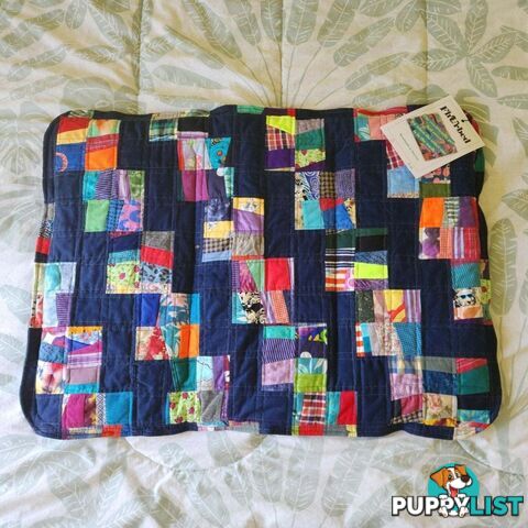 Eco-Friendly Cover - Hand Made Pet Bed - Fhurbeds - FBCXS123