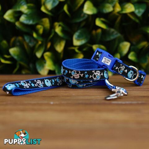 Skulls & Stars Dog Collar - Hand Made by The Bark Side - TBSSKUMEDPNK