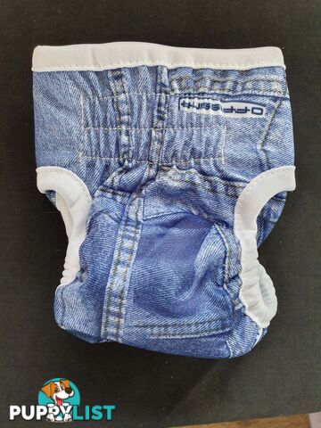 Dog / Cat Female Diaper - Washable adjustable - Lil Cracker - LCDIASBLUSNO