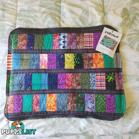Eco-Friendly Cover - Hand Made Pet Bed - Fhurbeds - FBCXS116