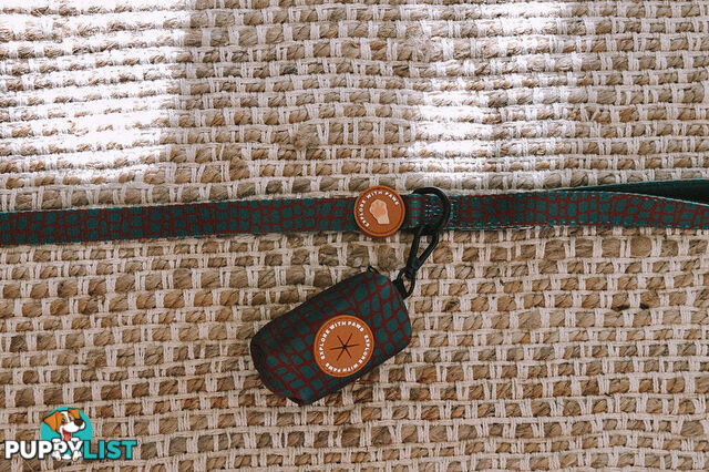 Designer Poop Bag Holder by Explore with Paws - EWPPOOTUR