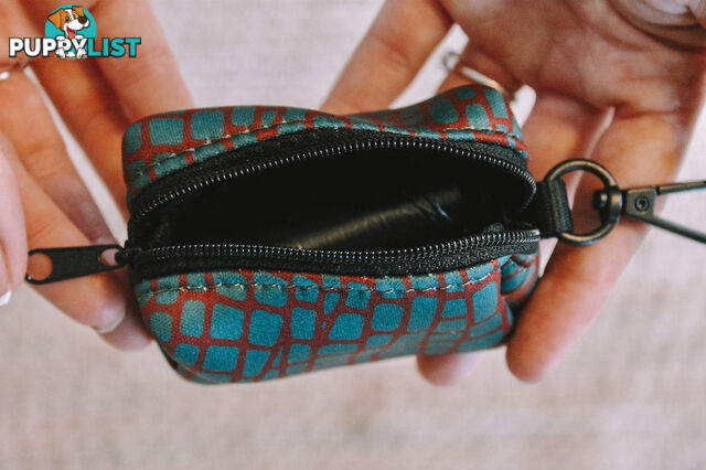 Designer Poop Bag Holder by Explore with Paws - EWPPOOTUR