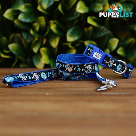 Skulls & Stars Dog Collar - Hand Made by The Bark Side - TBSSKUMEDBLU