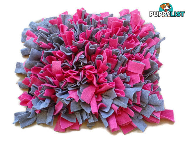 Snuffle Mats - Premium Heavy Duty Rubber Based - Pet Treat Play - Calms Anxiety - Slow Feeder - SNUFFLE-SM-PIGR
