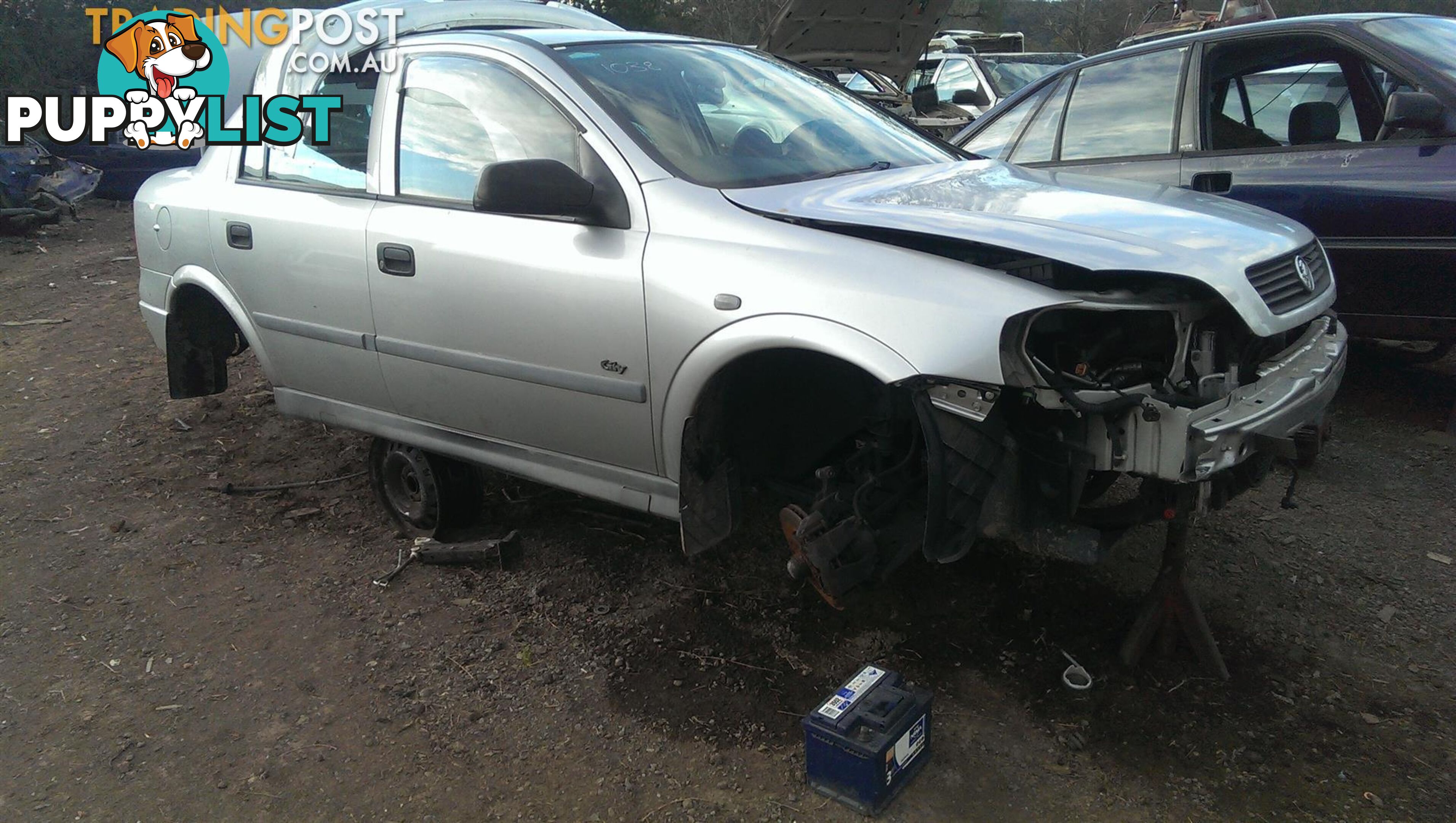 2000 Holden Astra TS 4Dr Sedan Auto 1.8 petrol GEAR LEVER