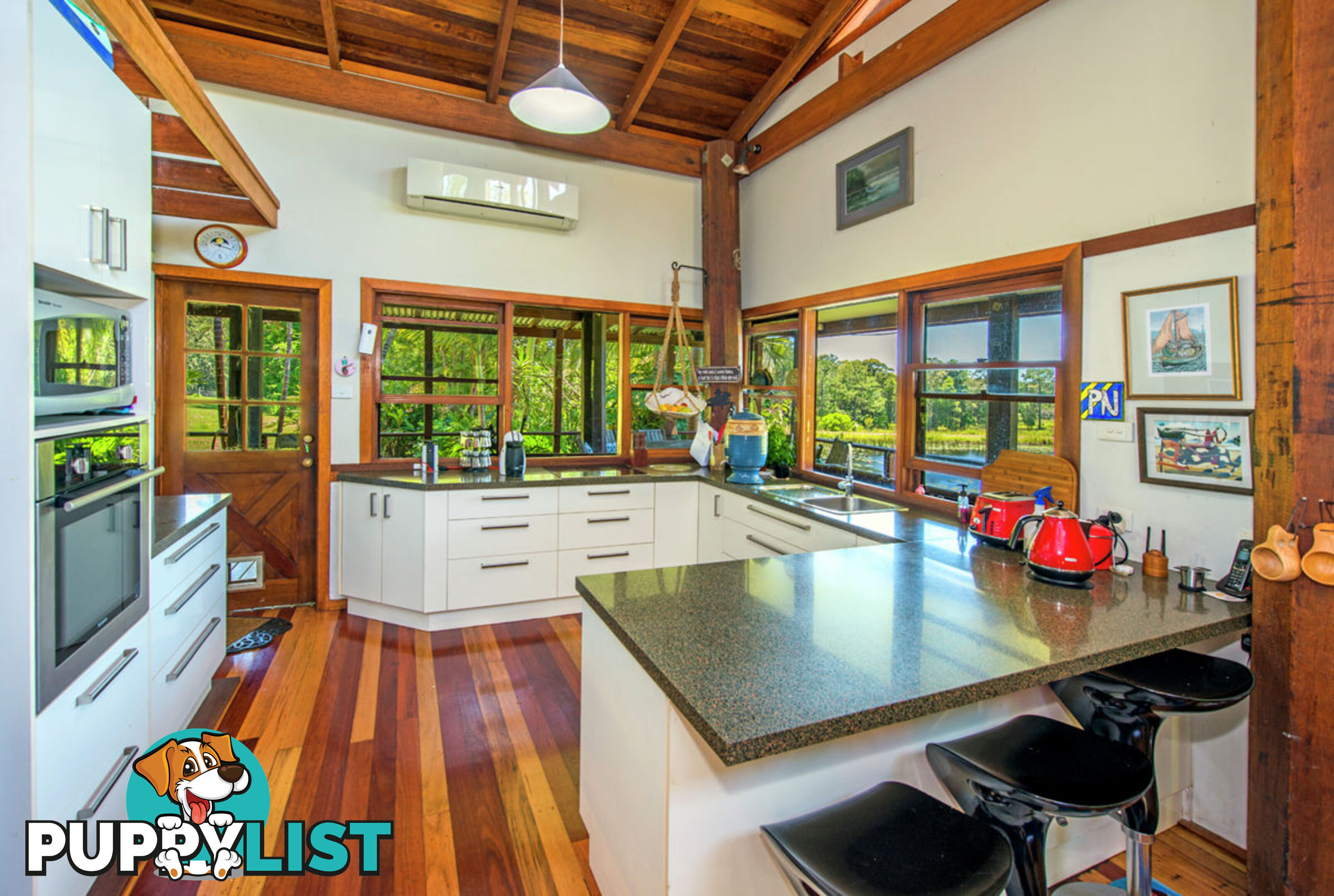 211 Ballards Road URUNGA NSW 2455