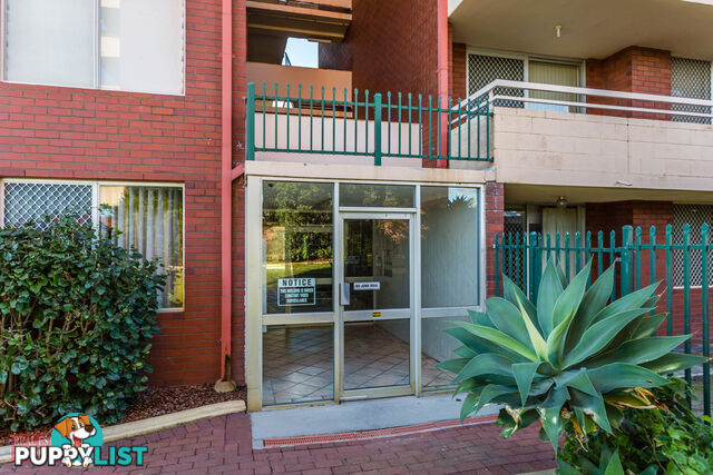 2/8 Hampton Street BURSWOOD WA 6100