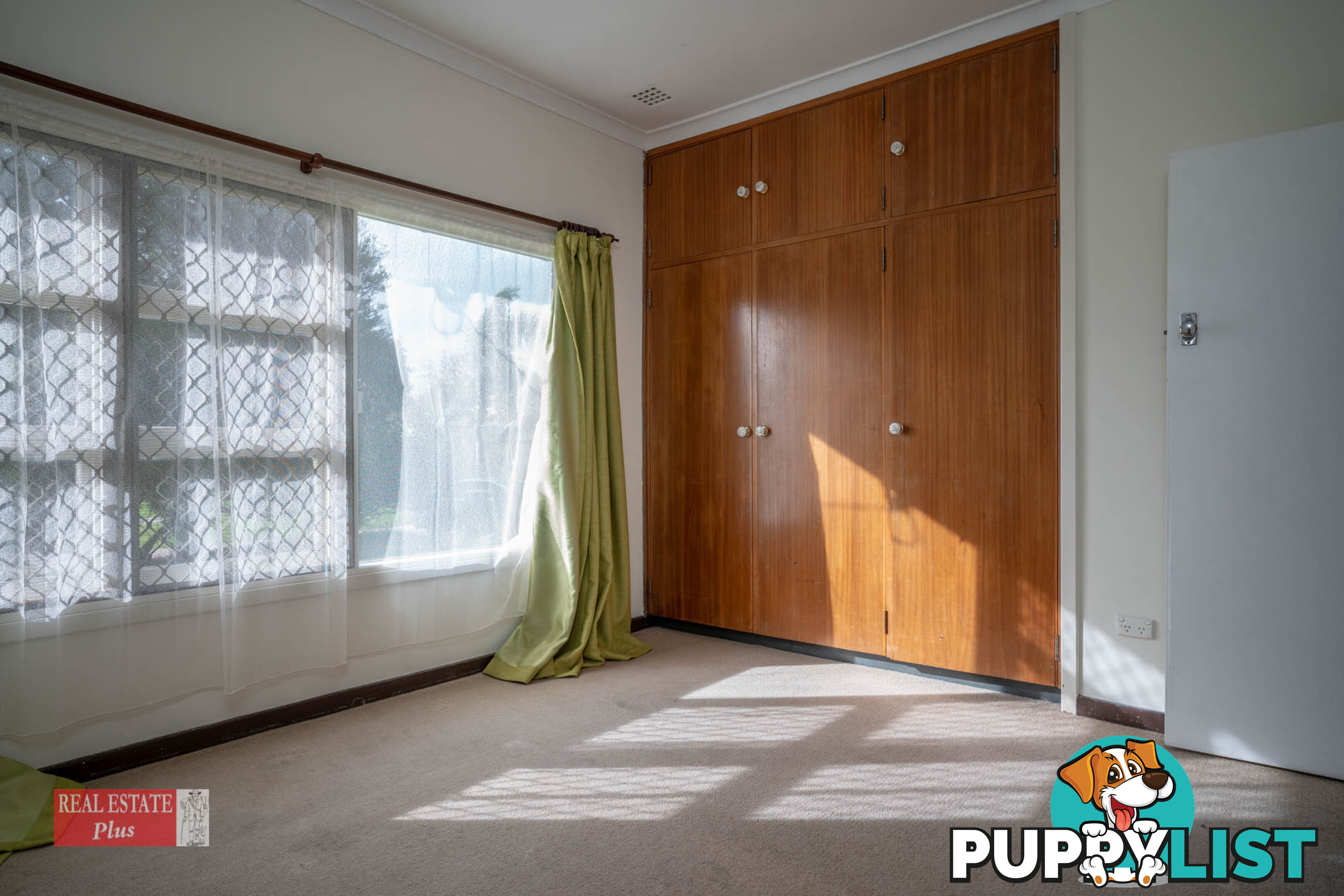 18 Clianthus Way KOONGAMIA WA 6056