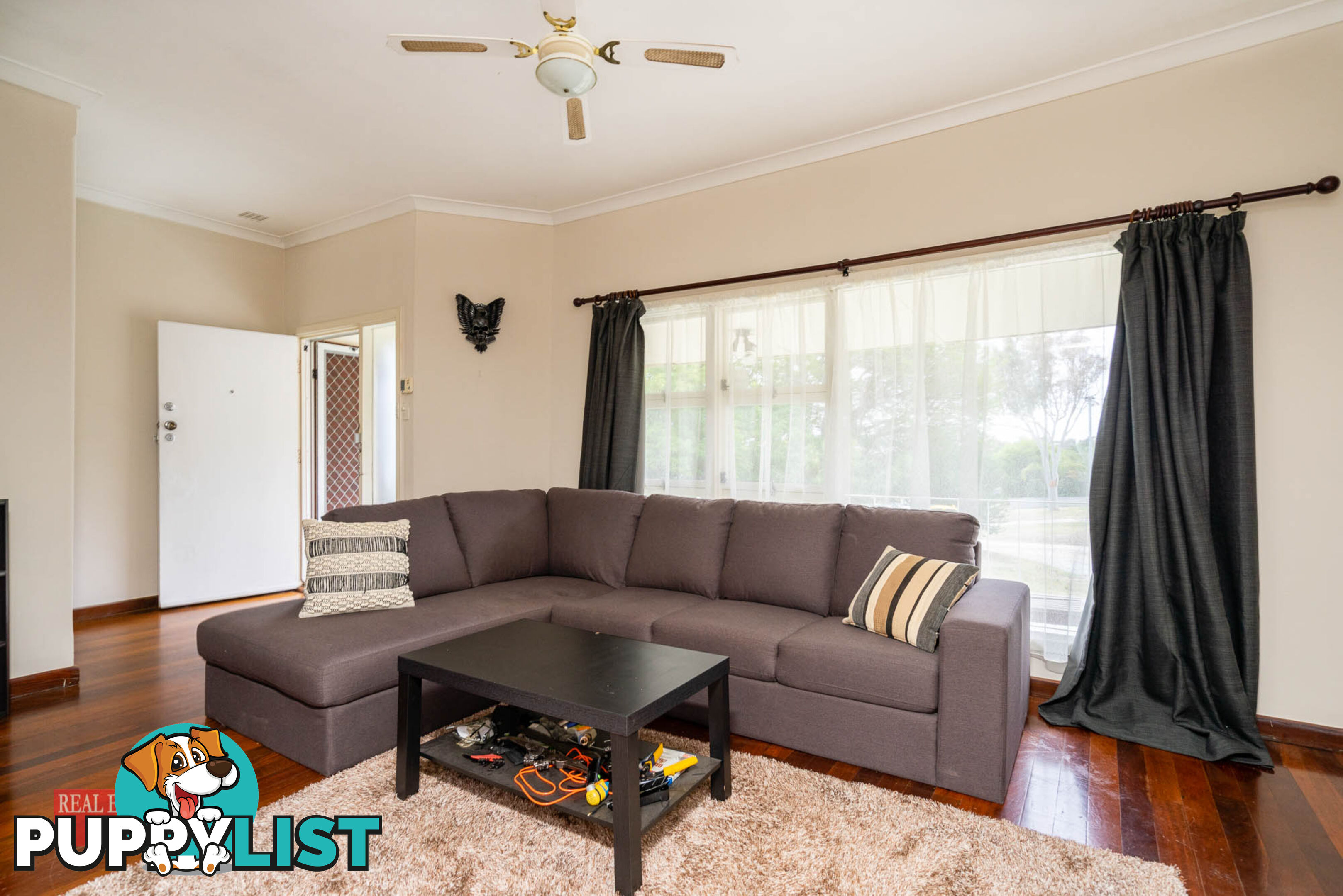 18 Clianthus Way KOONGAMIA WA 6056