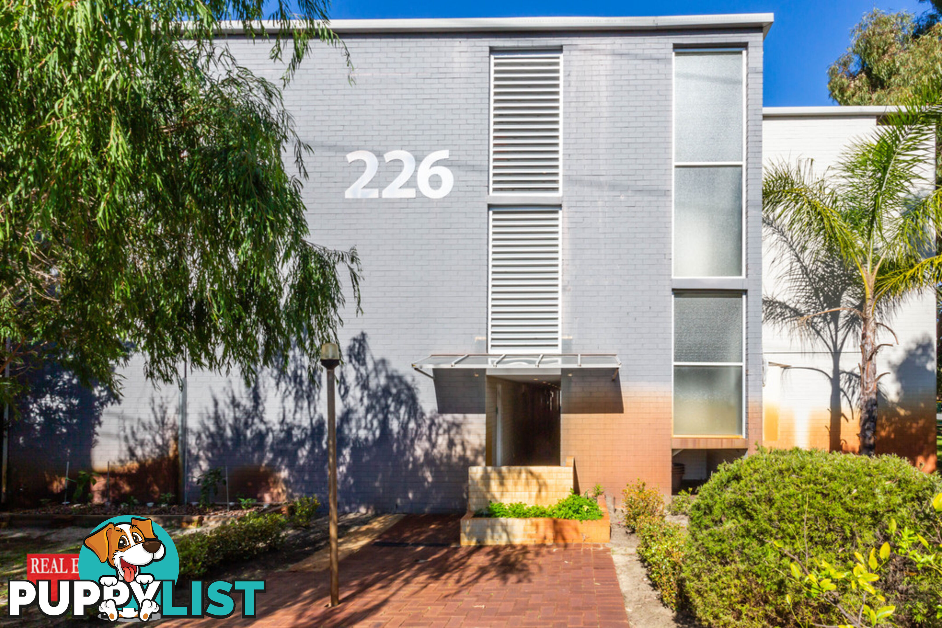 17/226 Whatley Crescent MAYLANDS WA 6051