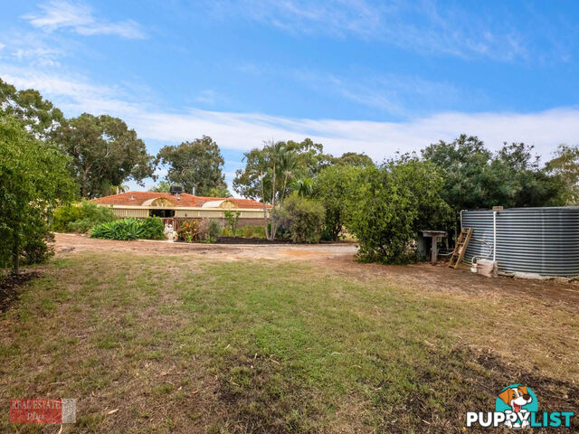 32 Innamincka Road GREENMOUNT WA 6056