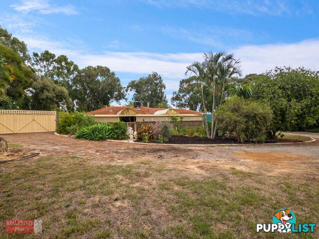 32 Innamincka Road GREENMOUNT WA 6056