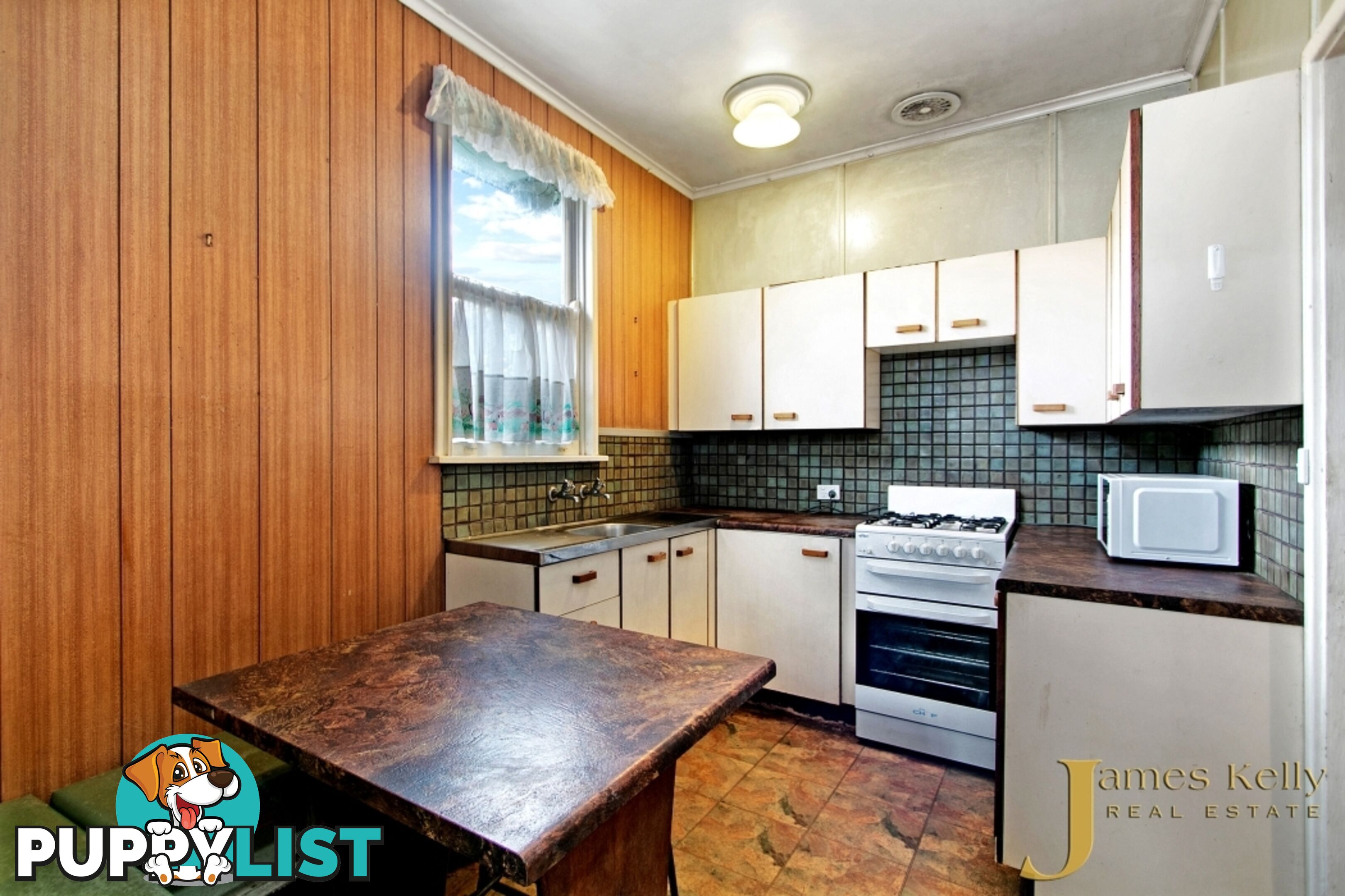 77 Moffatt Dr Lalor Park NSW 2147