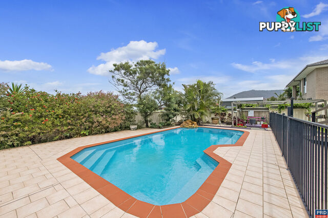 12 Prince of  Wales Drive DUNBOGAN NSW 2443