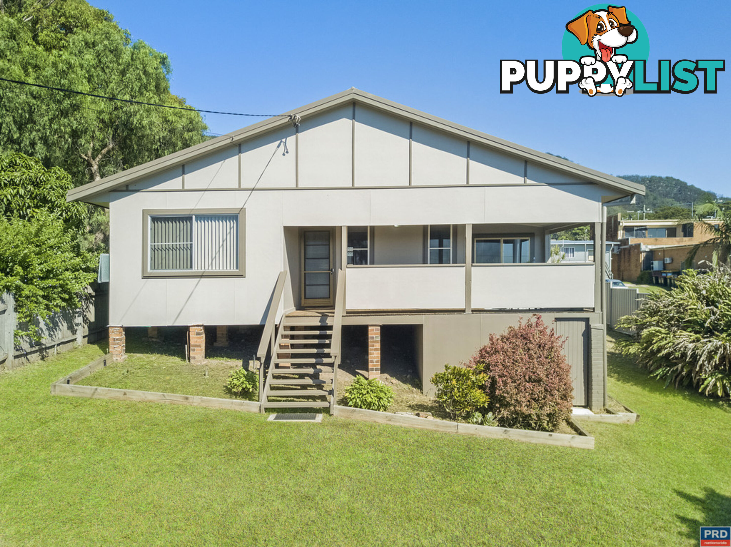 8 Lake Street LAURIETON NSW 2443