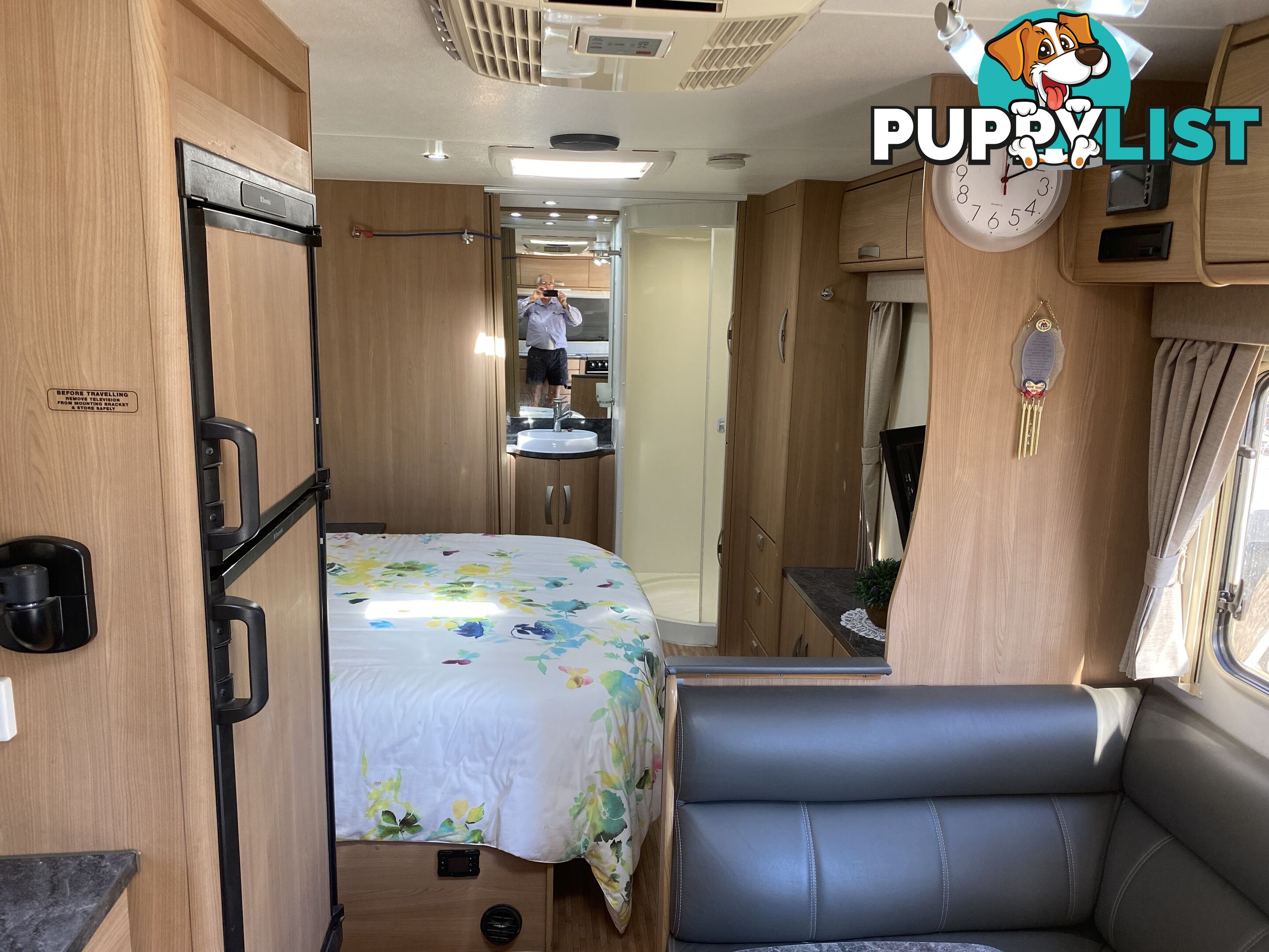 2012 Jayco Sterling Outback.   Located Charters Towers Qld