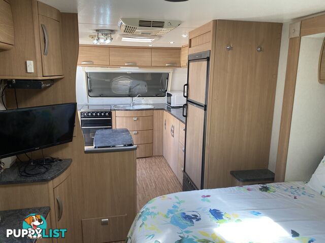 2012 Jayco Sterling Outback.   Located Charters Towers Qld