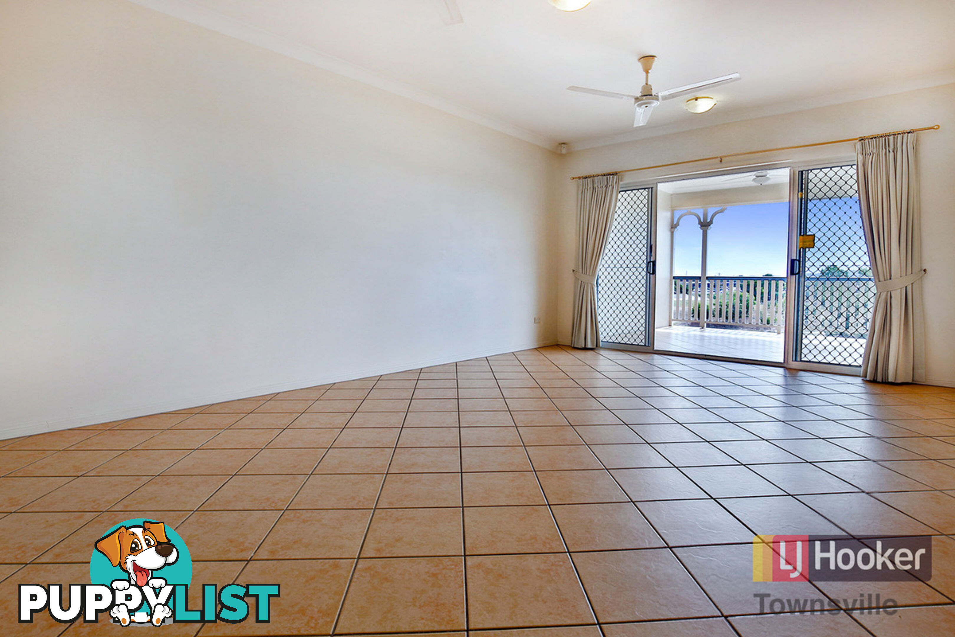 21/24-28 Martinez Avenue WEST END QLD 4810