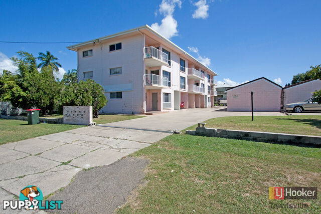 7 Windsor Street HERMIT PARK QLD 4812