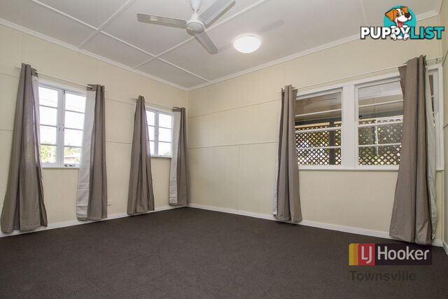 31 Downs Street GULLIVER QLD 4812