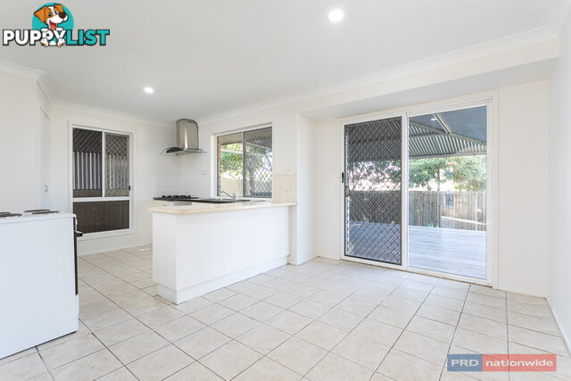 22 Allspice Street CRESTMEAD QLD 4132