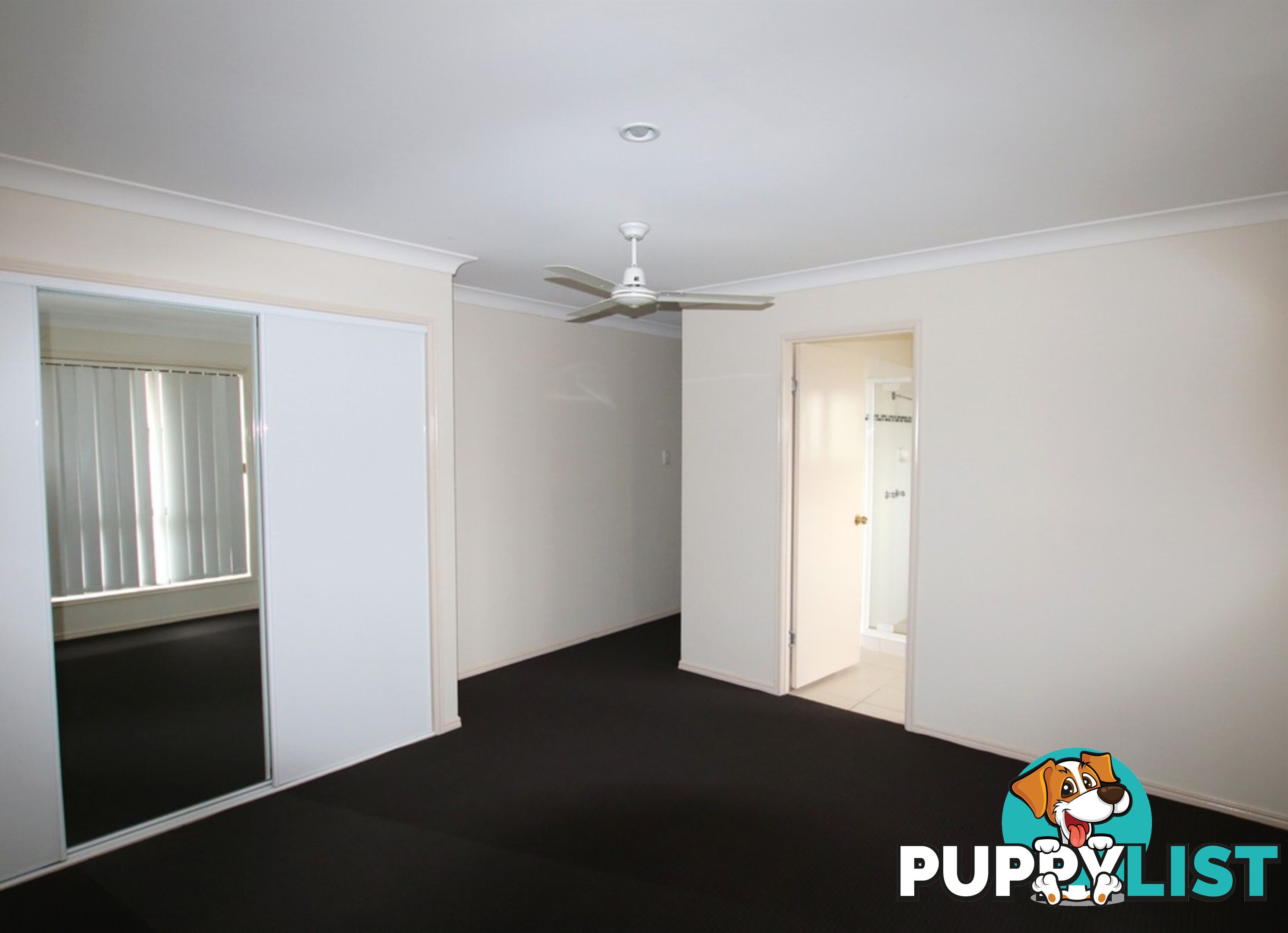 54 Lockyer Place CRESTMEAD QLD 4132