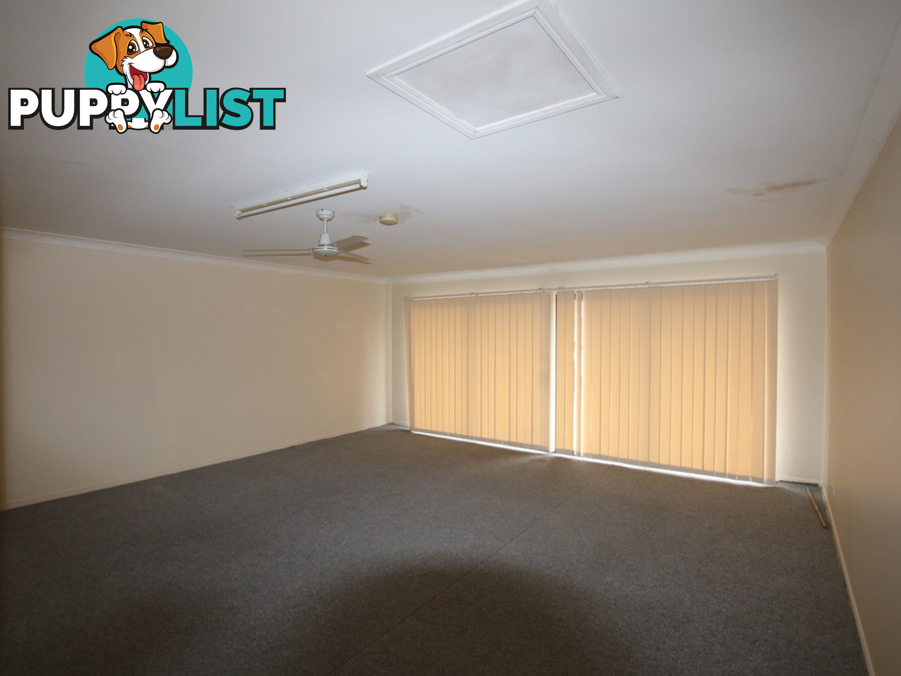 54 Lockyer Place CRESTMEAD QLD 4132