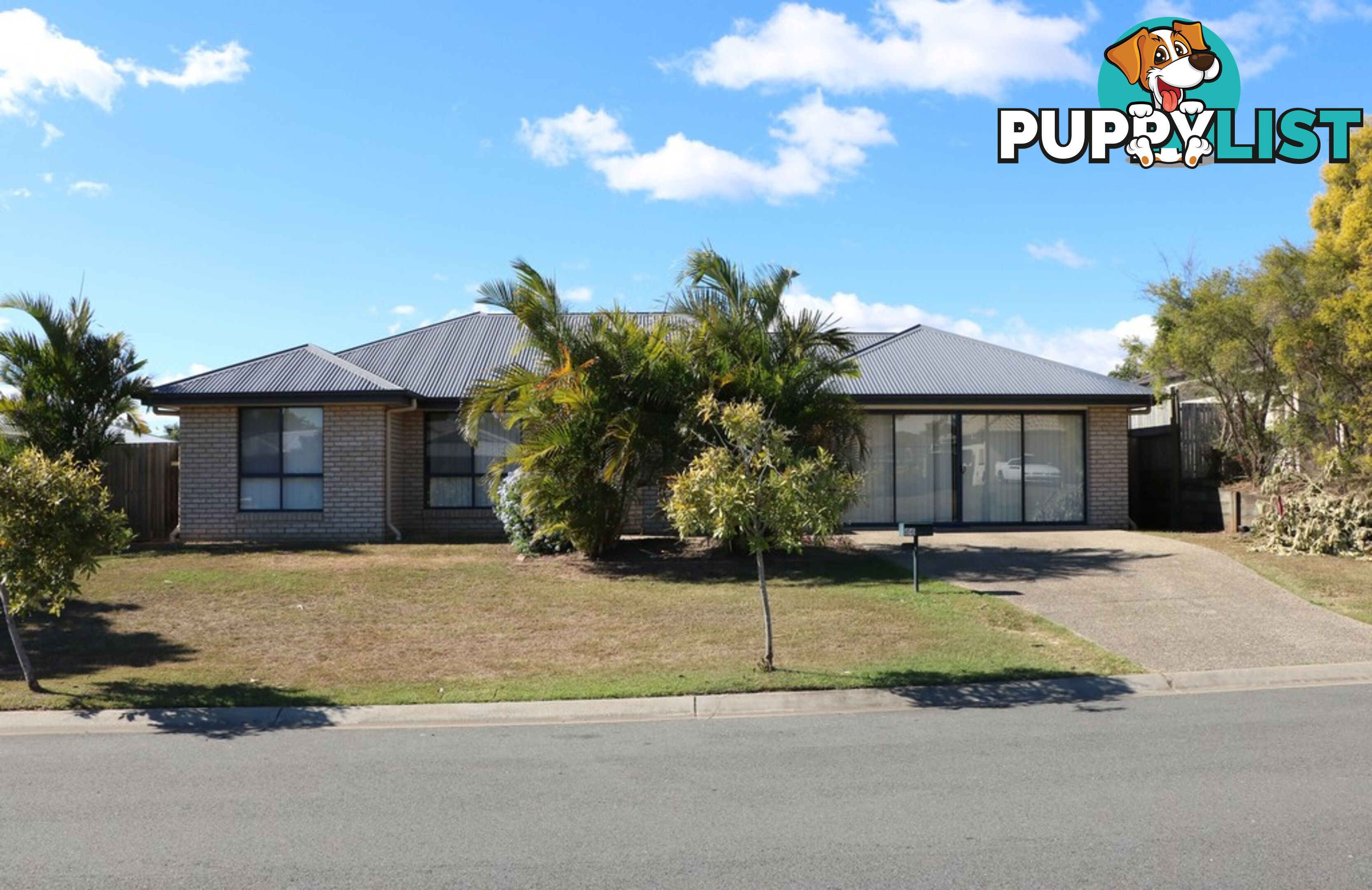 54 Lockyer Place CRESTMEAD QLD 4132