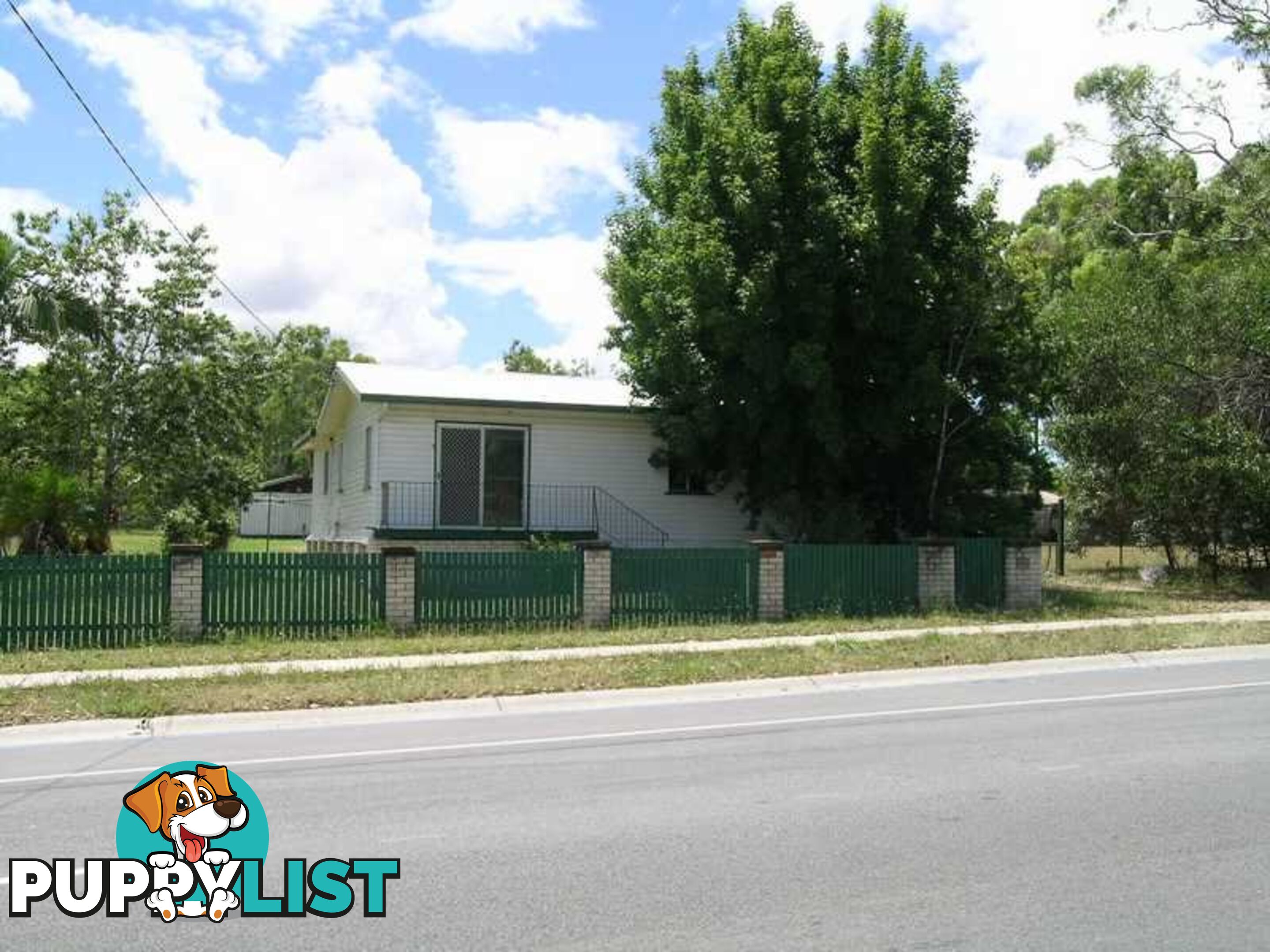 26 Monash Road LOGANLEA QLD 4131