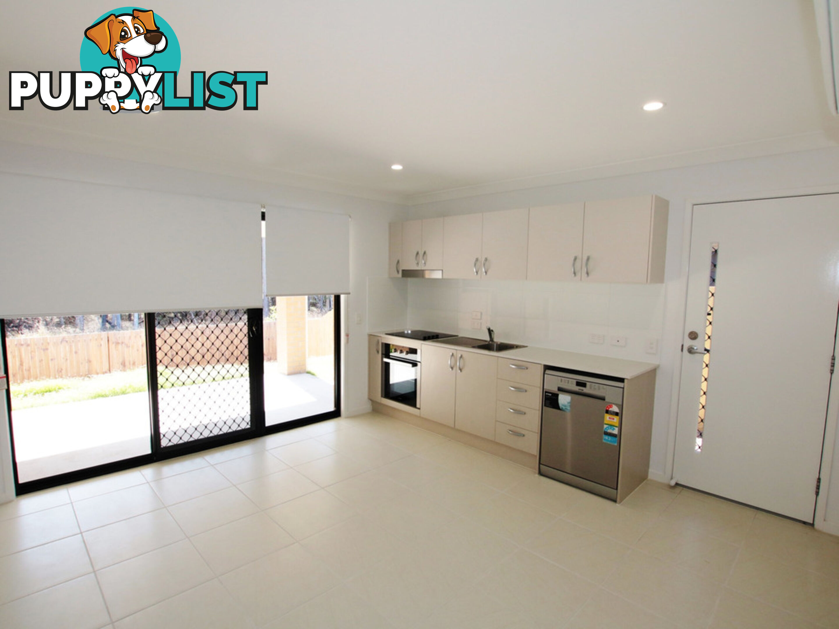 2/21 Ryrie Court PARK RIDGE QLD 4125