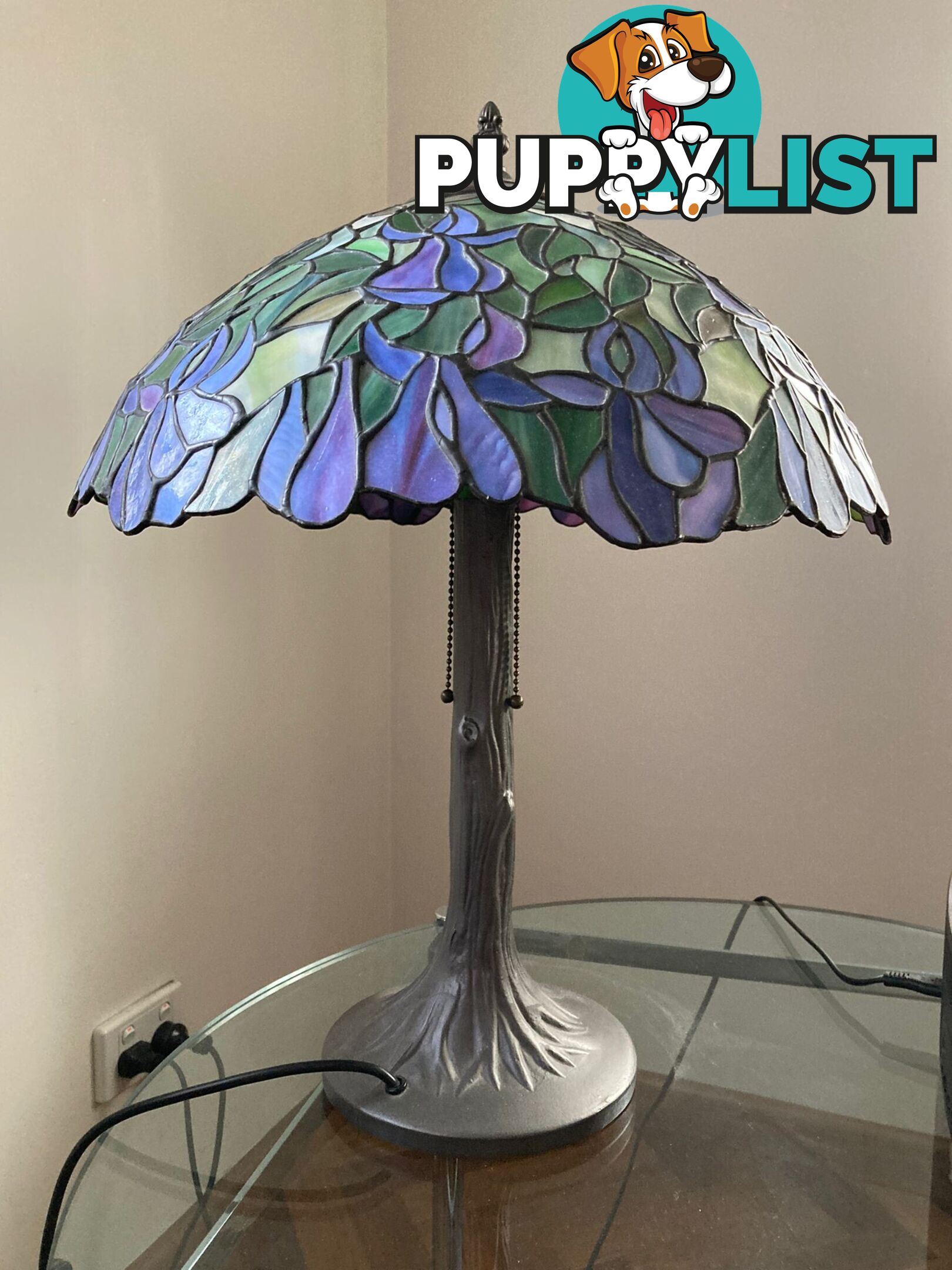 Tiffany Leadlight lamp