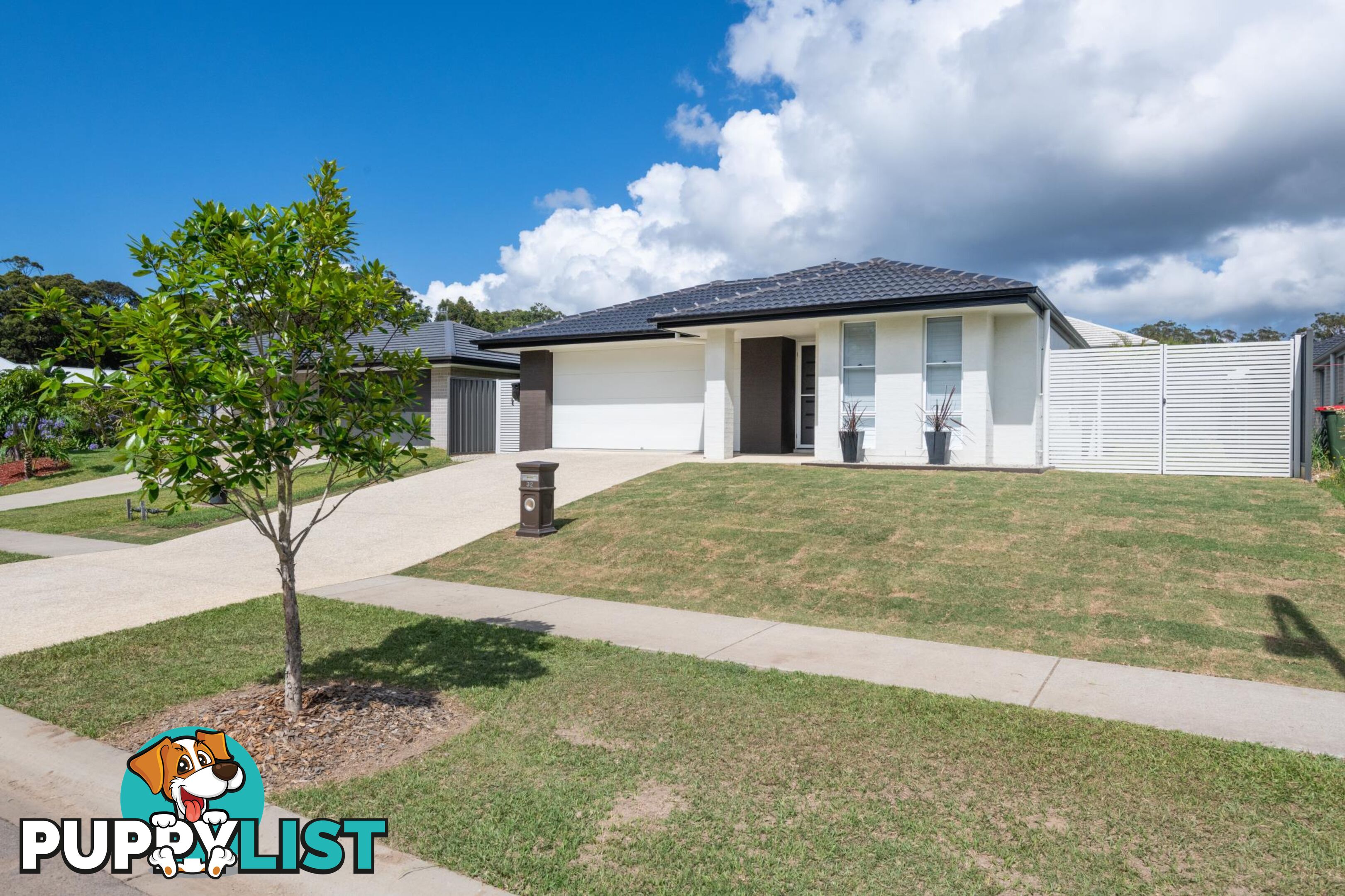 32 Mermaid Drive SANDY BEACH NSW 2456