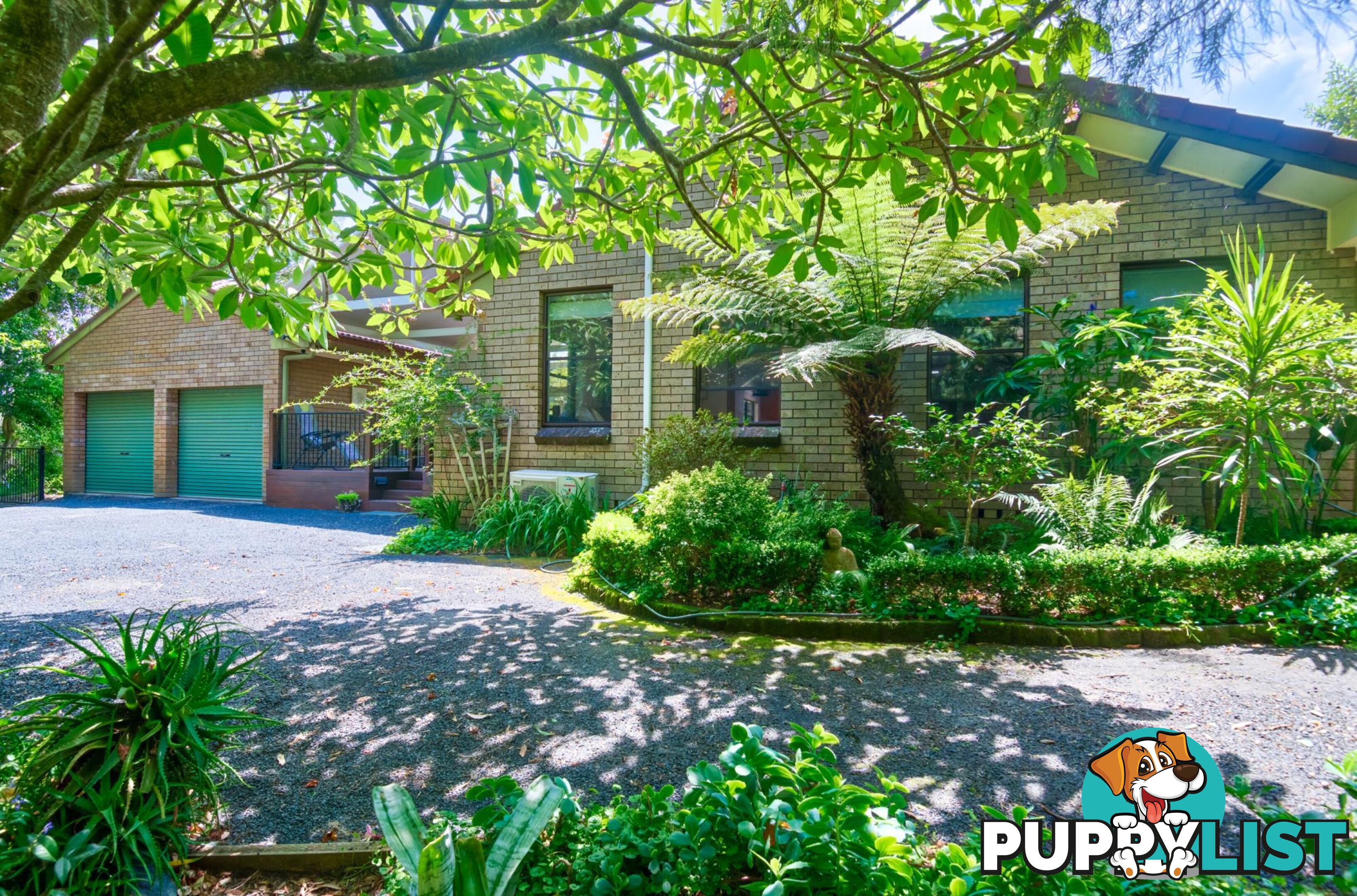 8 Bream Close EMERALD BEACH NSW 2456