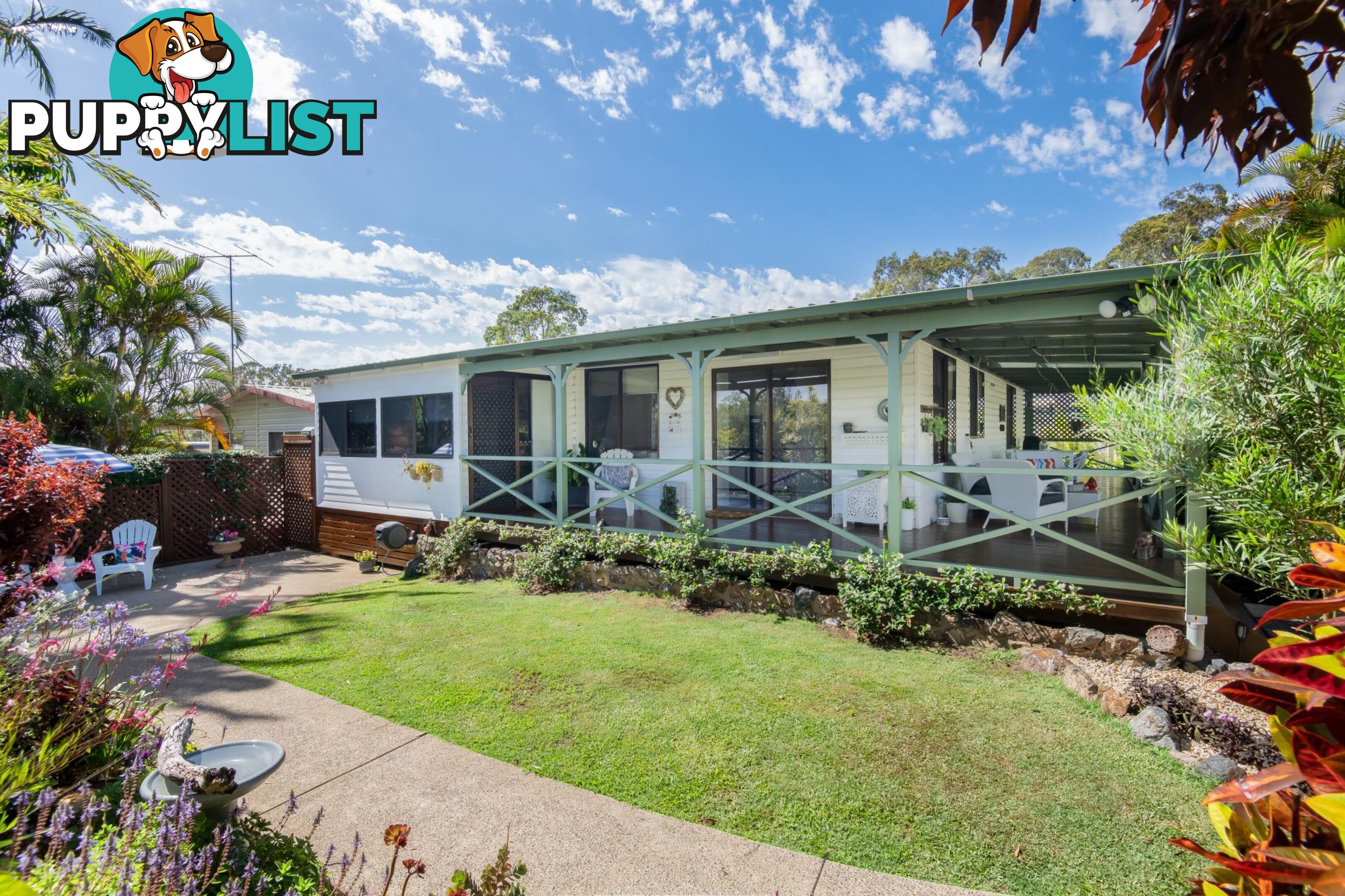 6/8 Hearnes Lake Road, The Pines WOOLGOOLGA NSW 2456