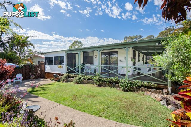 6/8 Hearnes Lake Road, The Pines WOOLGOOLGA NSW 2456