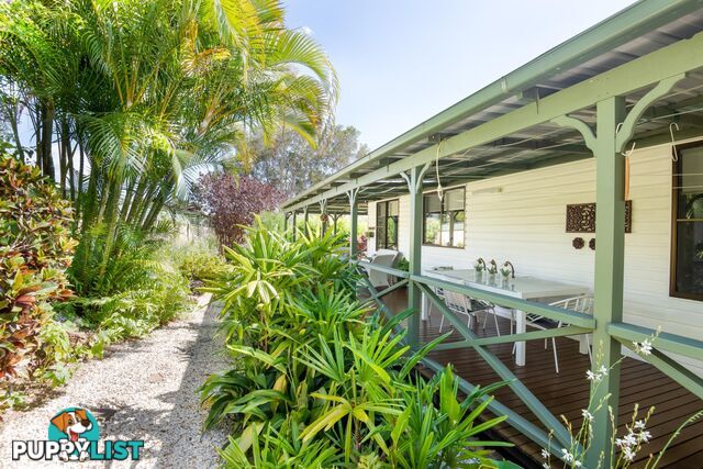 6/8 Hearnes Lake Road, The Pines WOOLGOOLGA NSW 2456