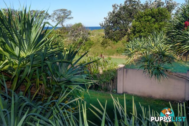 5 Andrews Close CORINDI BEACH NSW 2456