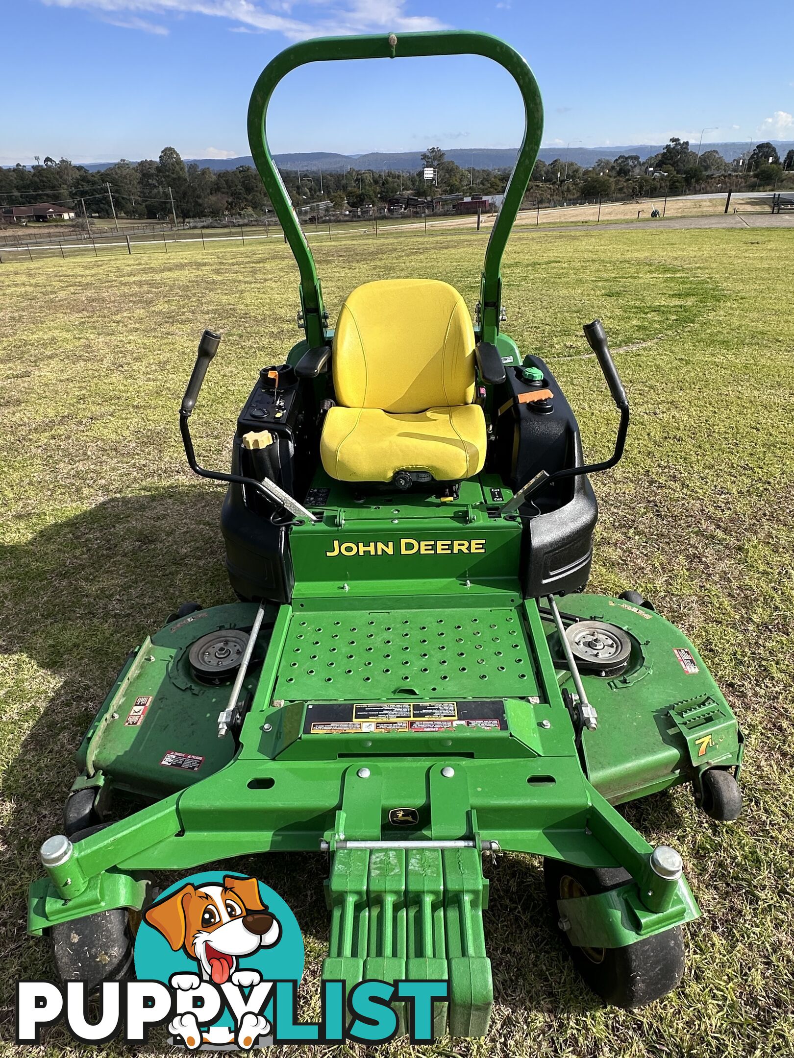 John Deere Z997R ZTrak Diesel Commercial Ride-on Lawnmower