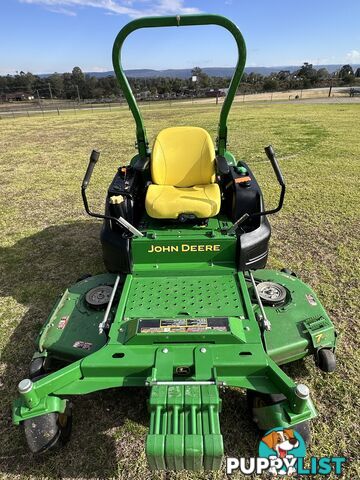 John Deere Z997R ZTrak Diesel Commercial Ride-on Lawnmower