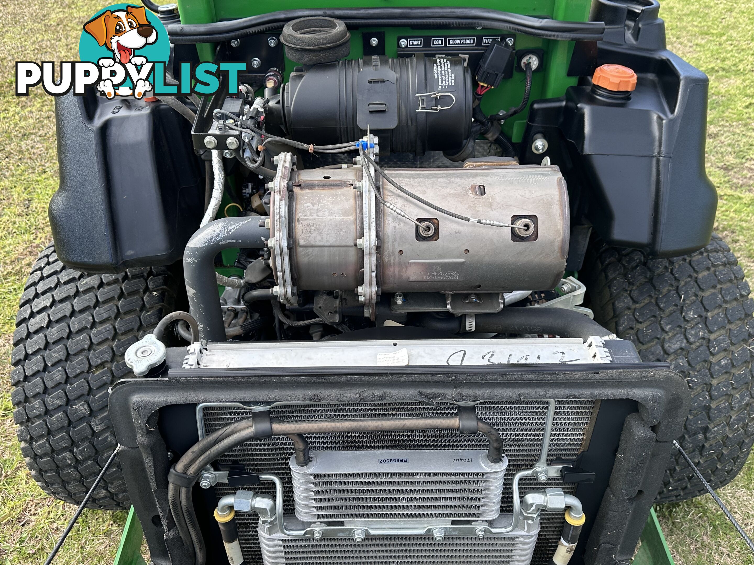 John Deere Z997R ZTrak Diesel Commercial Ride-on Lawnmower